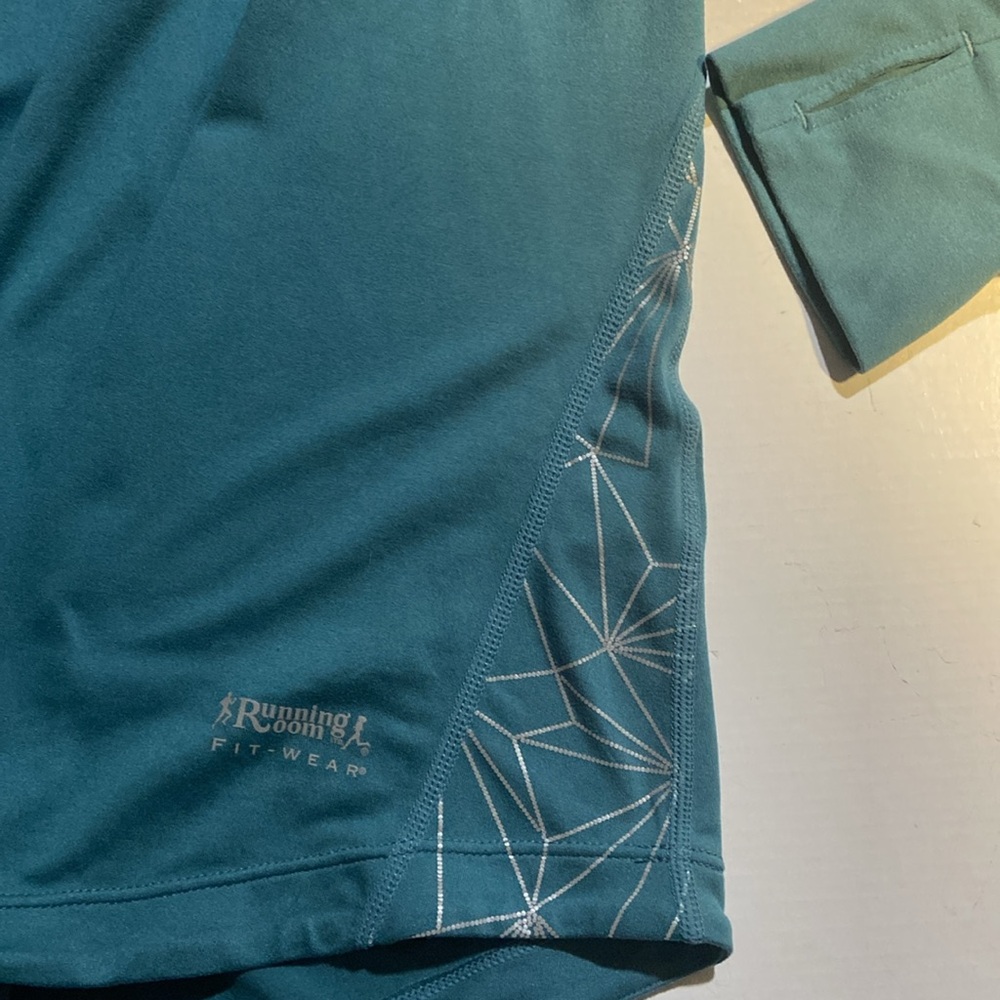 The Running Room Performance Running Shirt - Picture 7 of 10